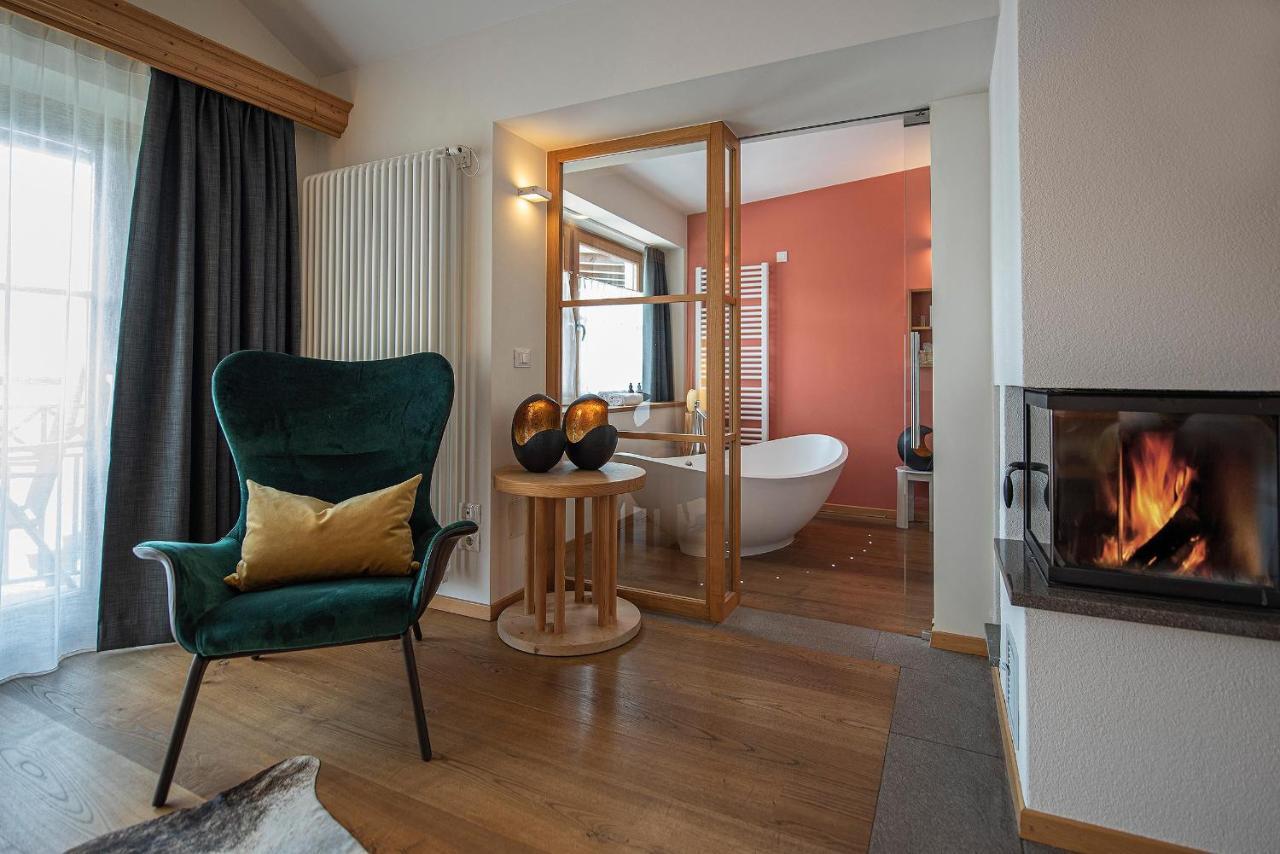 Taubers Unterwirt Aktiv & Vitalhotel Velturno Exterior foto